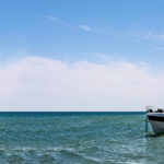 Mockup_Panoramic_0008_30329870_speed-boat-at-the-seaside_AOAY1267