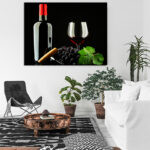 WEB002_0028_MP__0034_6902142_bottle with red wine and glass and grapes AOAY7937